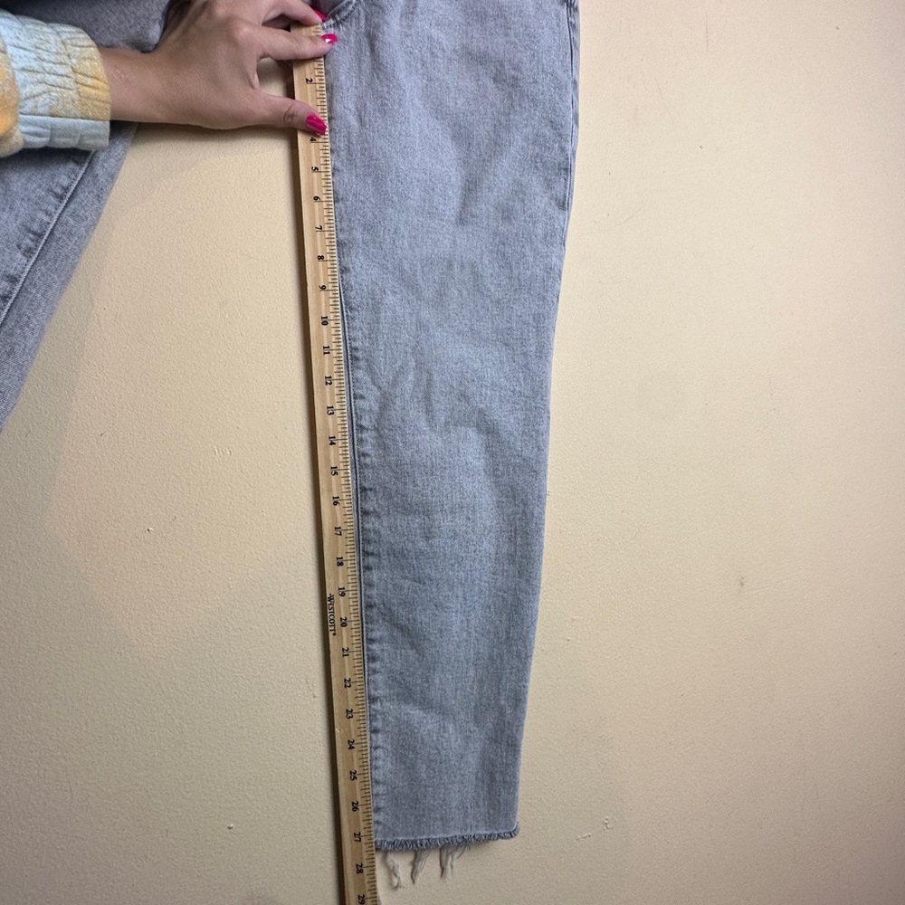 Old Navy OG Straight High Rise Button Fly Gray Denim Jeans Women’s Size 4 - Picture 14 of 15